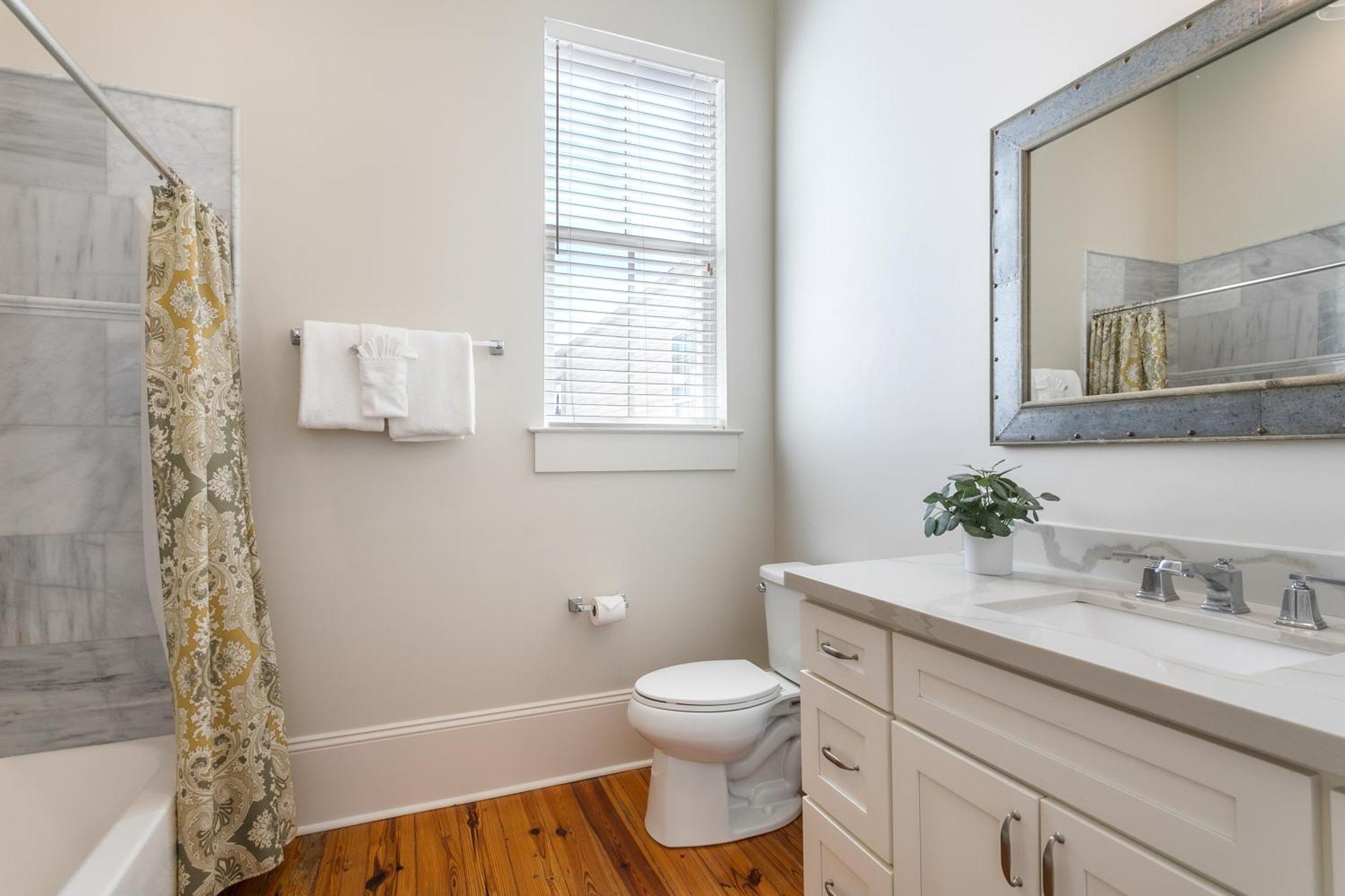 Amazing 3Br Cottage Off St Charles With Pool New Orleans Exterior photo